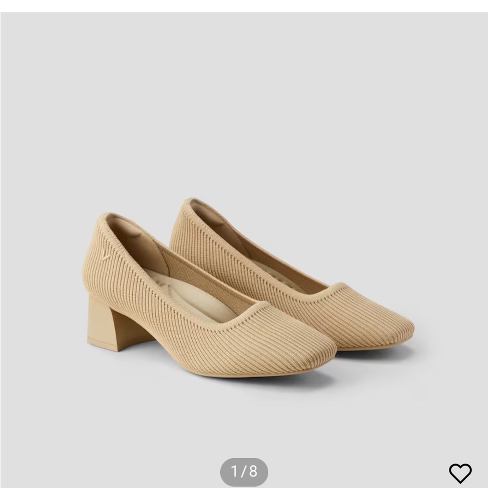 Vivaia melody pro chunky square toe Women's Tan heels
